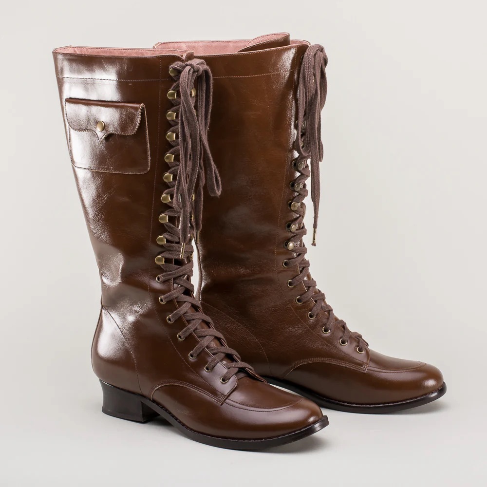 American Duchess Elegant Brown Leather Lace-Up Boots Authentic historical